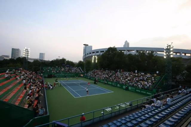 很多二轮秀 很多二轮秀