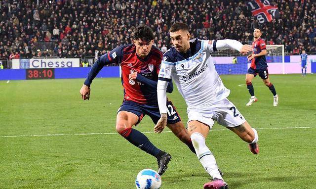 切尔西4000万签下曼联弃将加纳乔：豪赌青春还是重复无序？