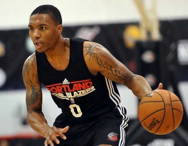 一根拔河绳联通世界世运健儿从