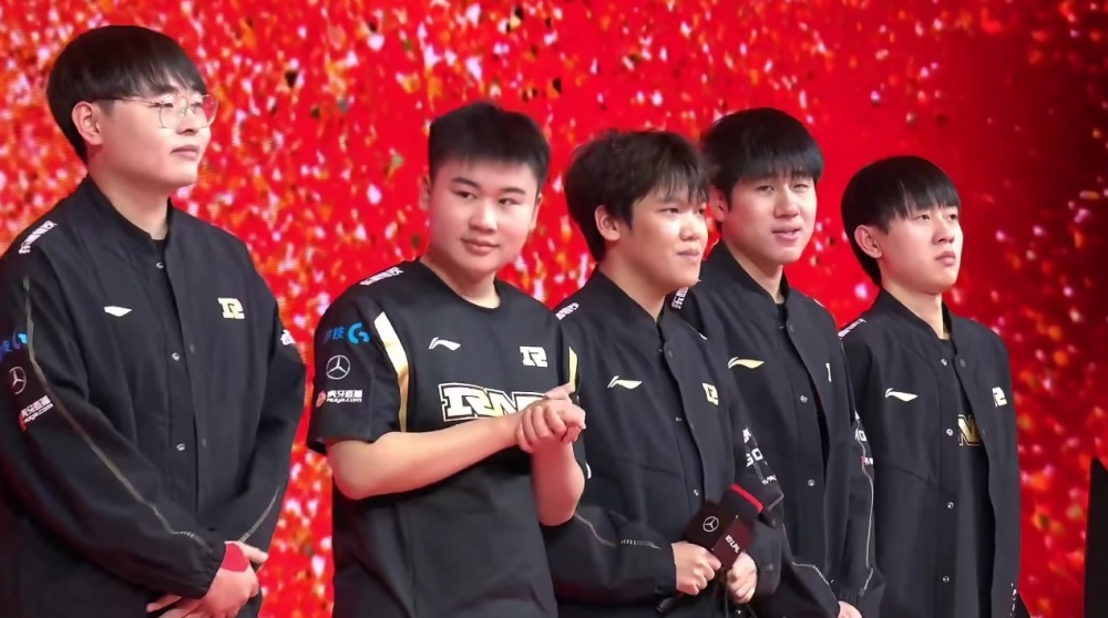 巴萨青训营 巴萨青训营