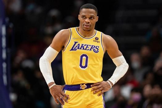 指向的是德 指向的是德